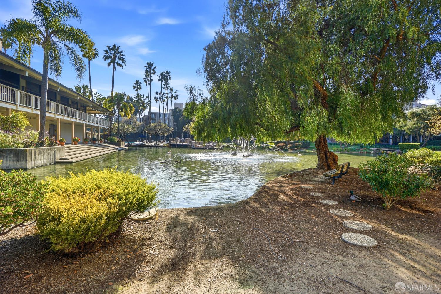 Detail Gallery Image 29 of 31 For 470 N Civic Dr #305,  Walnut Creek,  CA 94596 - 1 Beds | 1 Baths