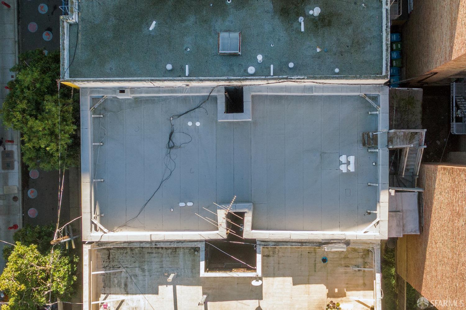 Detail Gallery Image 18 of 21 For 117 Trenton St, San Francisco,  CA 94133 - – Beds | – Baths