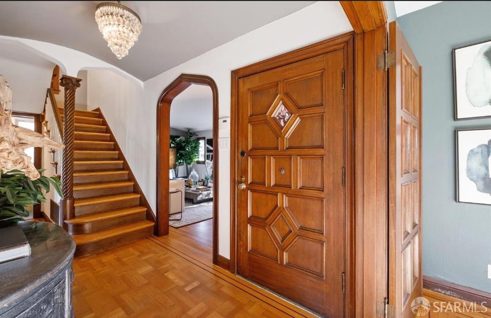 Detail Gallery Image 5 of 38 For 220 Vasquez Ave, San Francisco,  CA 94127 - 4 Beds | 3/1 Baths