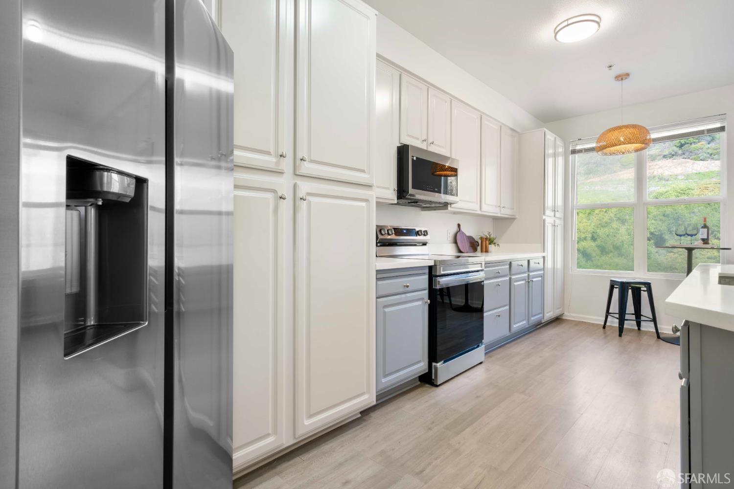 Photo #10: 425090053 Listing: Photo #10