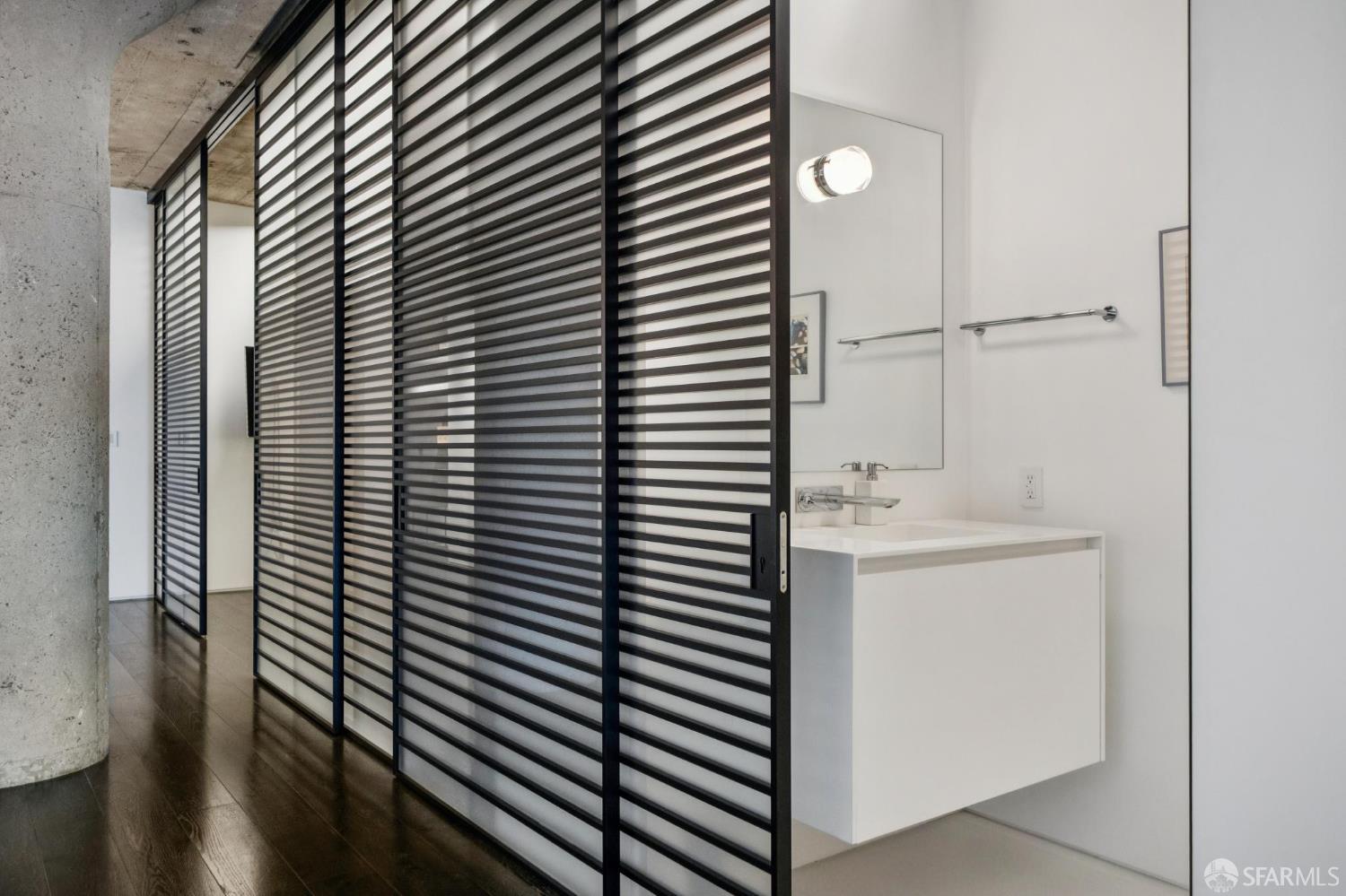 Photo #30: 426099317 Listing: Photo #30