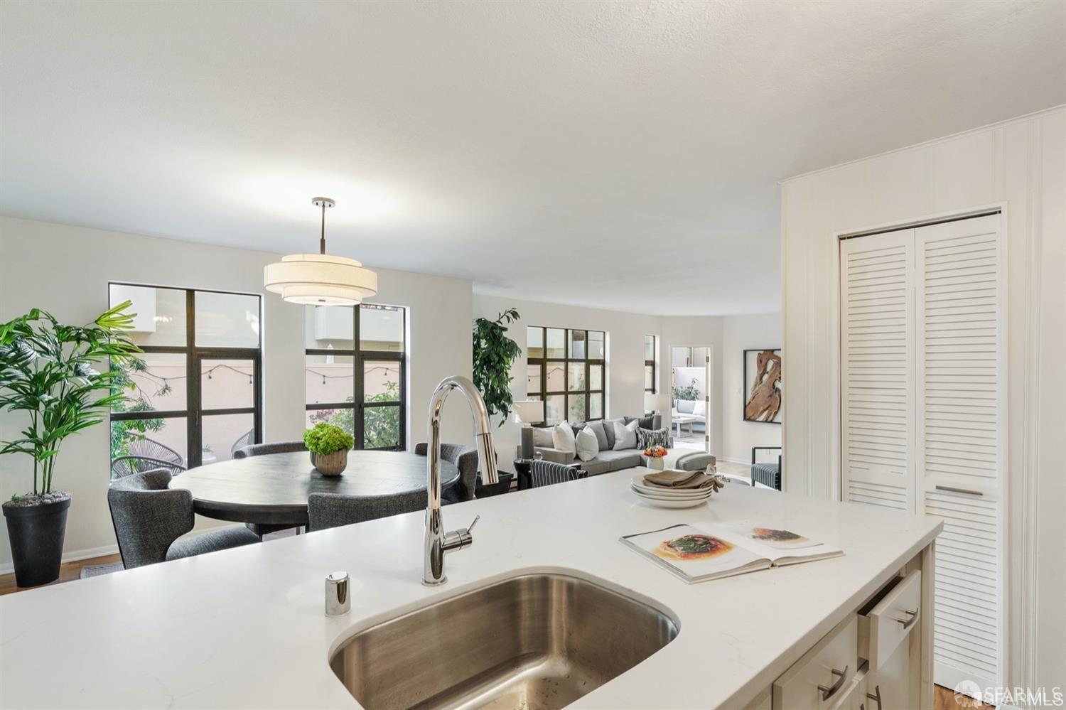 Detail Gallery Image 9 of 24 For 460 Francisco St #103,  San Francisco,  CA 94133 - 1 Beds | 1 Baths