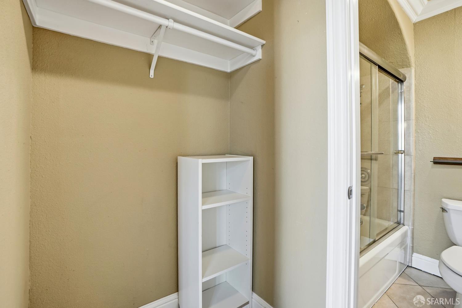 Detail Gallery Image 20 of 31 For 470 N Civic Dr #305,  Walnut Creek,  CA 94596 - 1 Beds | 1 Baths