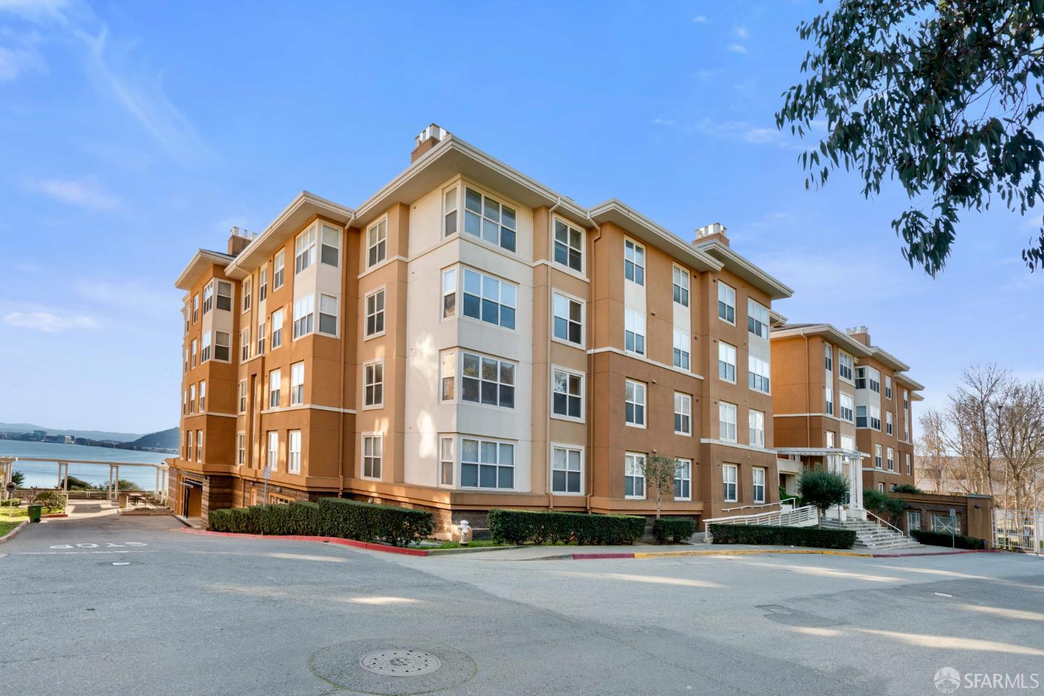 Photo #40: 425090053 Listing: Photo #40