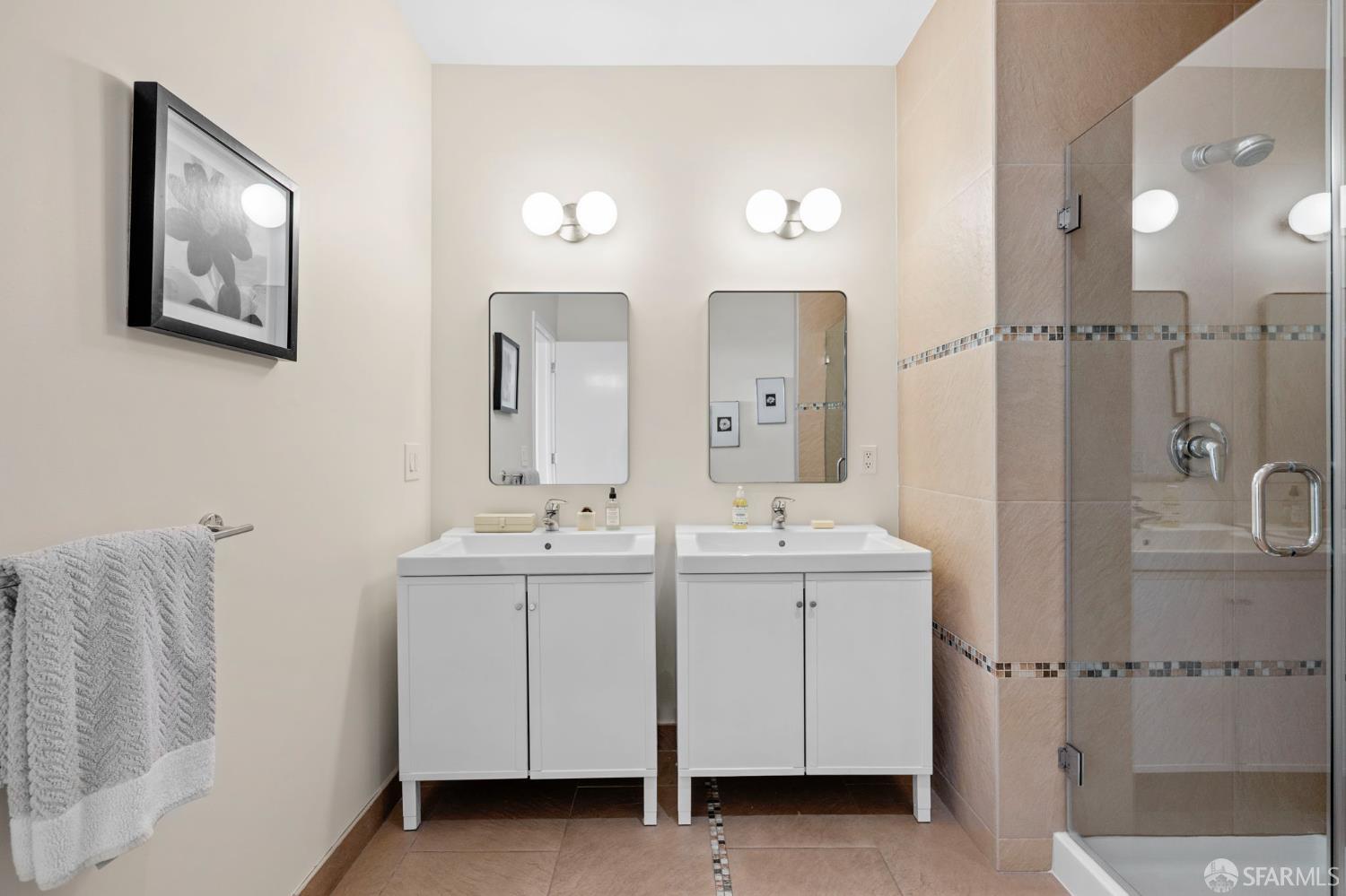 Detail Gallery Image 23 of 36 For 2300 Broadway #7,  Oakland,  CA 94612 - 2 Beds | 2 Baths