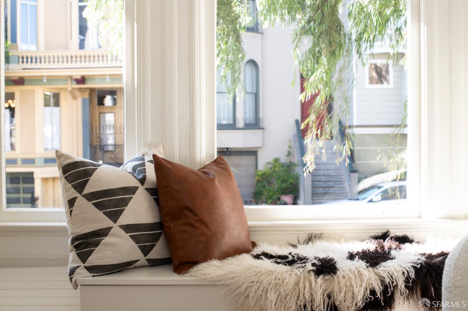 Detail Gallery Image 33 of 46 For 220 Scott St, San Francisco,  CA 94117 - 3 Beds | 1 Baths