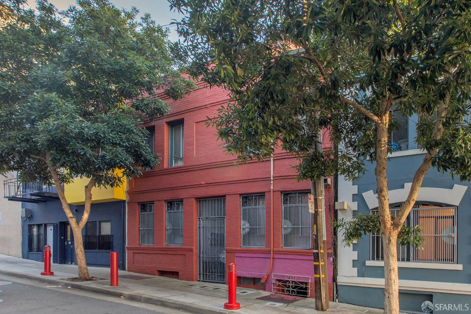 Detail Gallery Image 20 of 21 For 117 Trenton St, San Francisco,  CA 94133 - – Beds | – Baths