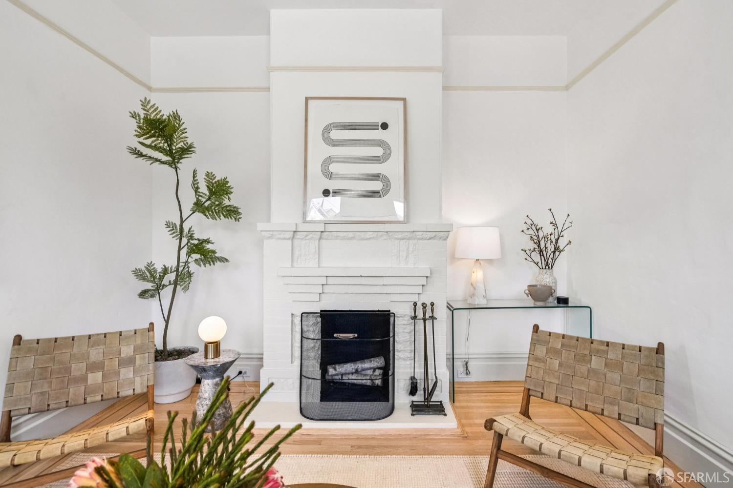 Detail Gallery Image 3 of 89 For 133 Vicksburg St, San Francisco,  CA 94114 - 3 Beds | 2 Baths