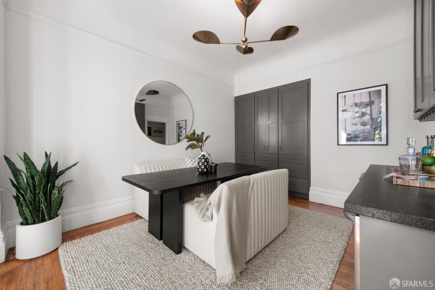 Detail Gallery Image 14 of 46 For 220 Scott St, San Francisco,  CA 94117 - 3 Beds | 1 Baths