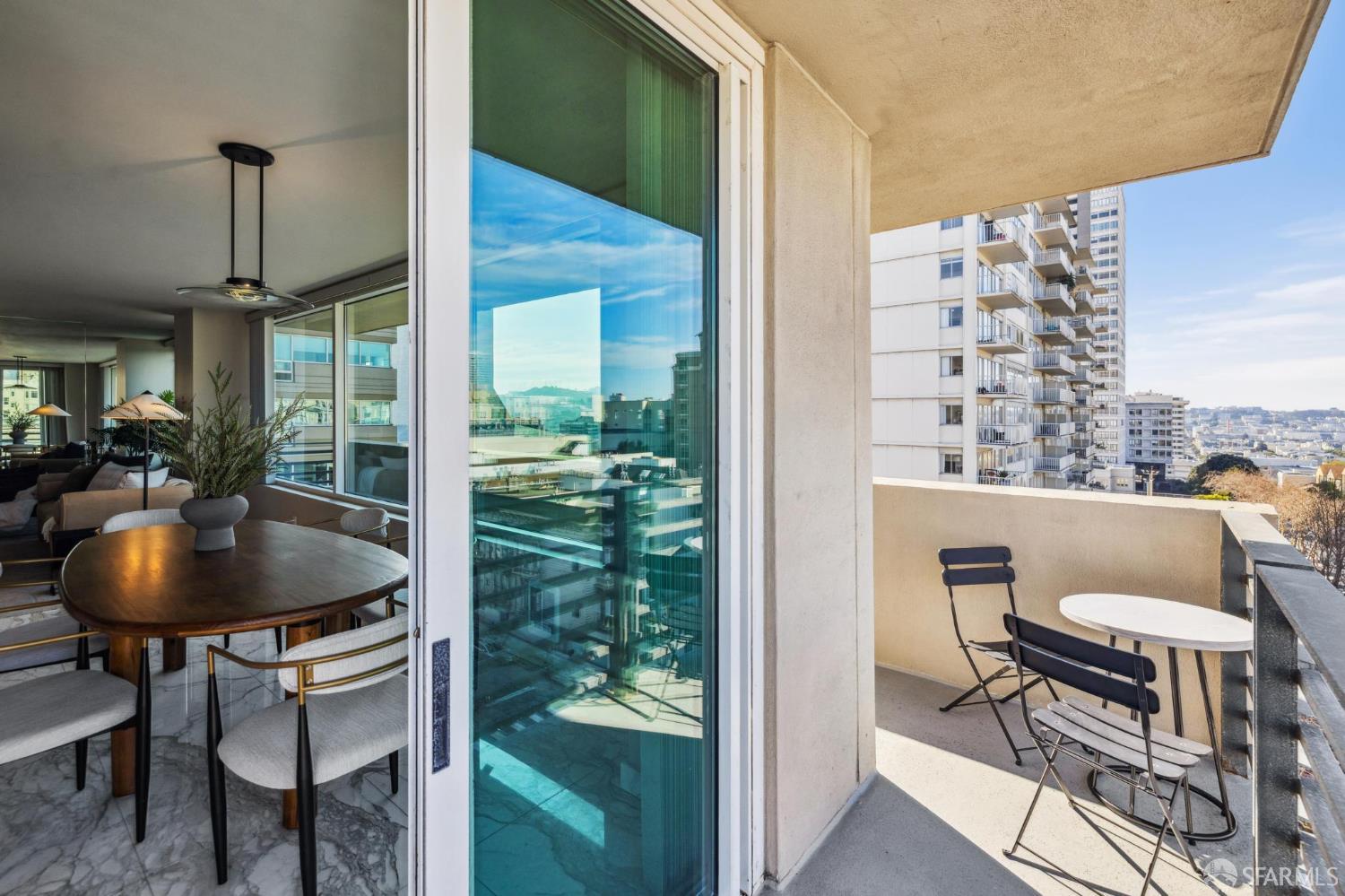 Detail Gallery Image 13 of 14 For 1388 Gough St #908,  San Francisco,  CA 94109 - 2 Beds | 2 Baths