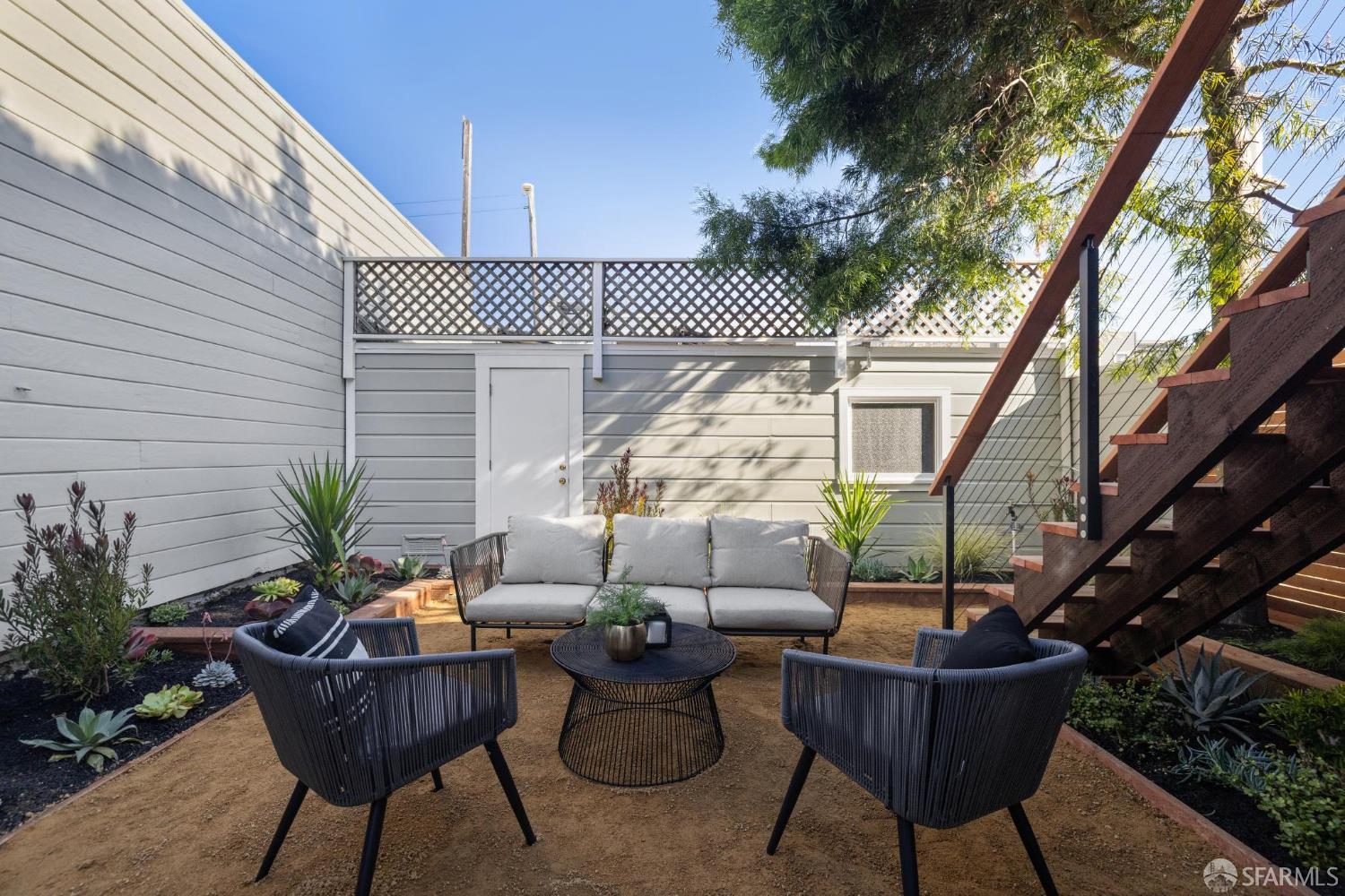 Detail Gallery Image 45 of 89 For 133 Vicksburg St, San Francisco,  CA 94114 - 3 Beds | 2 Baths