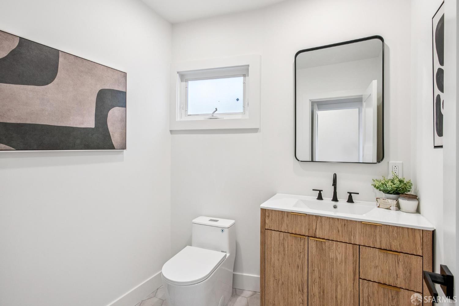 Detail Gallery Image 16 of 34 For 1171 Capitol Ave, San Francisco,  CA 94112 - 3 Beds | 2/1 Baths