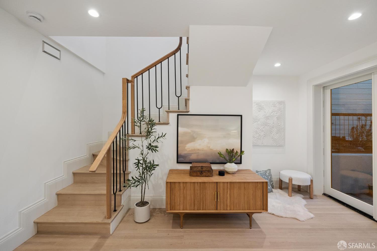 Detail Gallery Image 69 of 89 For 133 Vicksburg St, San Francisco,  CA 94114 - 3 Beds | 2 Baths