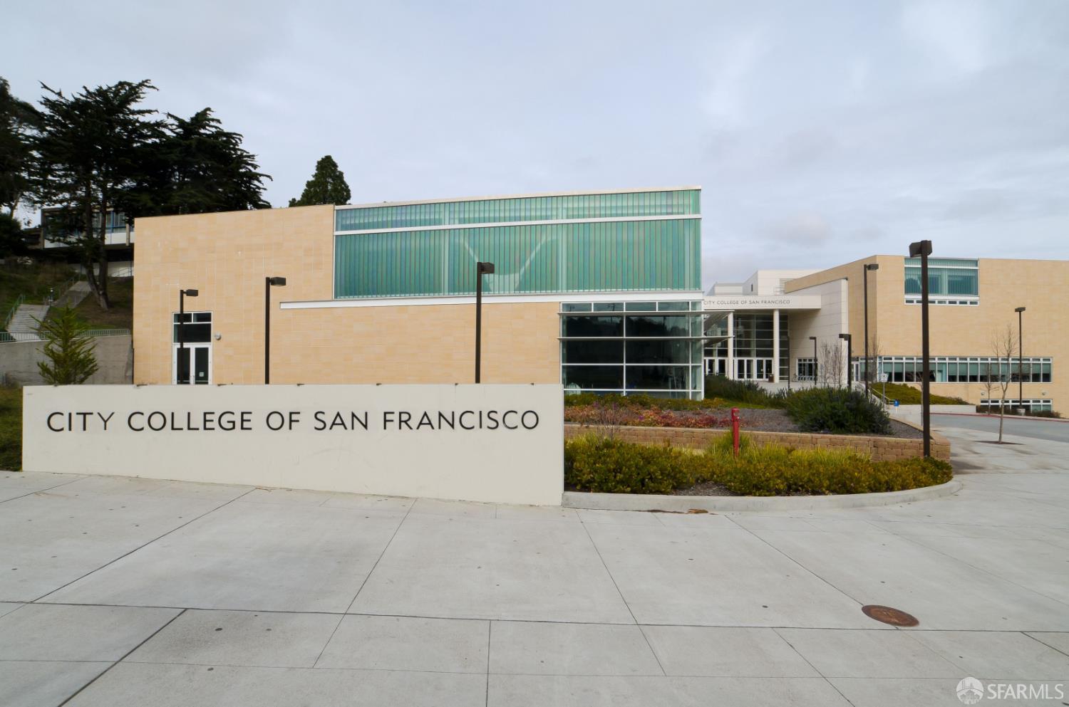 Detail Gallery Image 43 of 45 For 466 Joost Ave, San Francisco,  CA 94127 - 2 Beds | 1 Baths