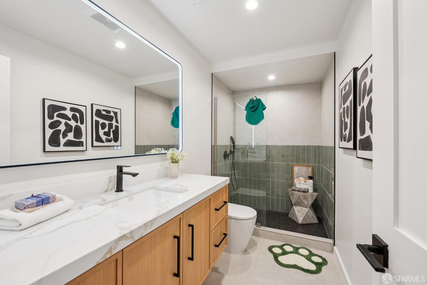 Detail Gallery Image 71 of 99 For 382 Lisbon St, San Francisco,  CA 94112 - 3 Beds | 4/1 Baths