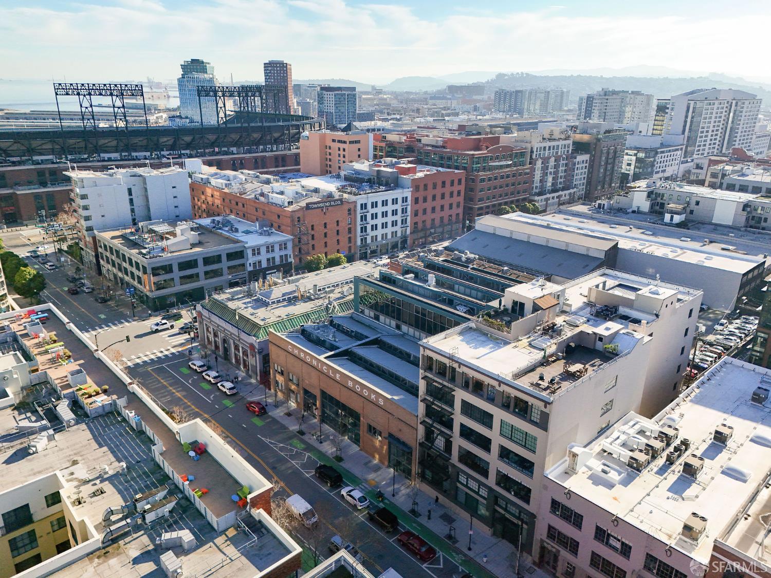 Photo #2: 426099317 Listing: Photo #2