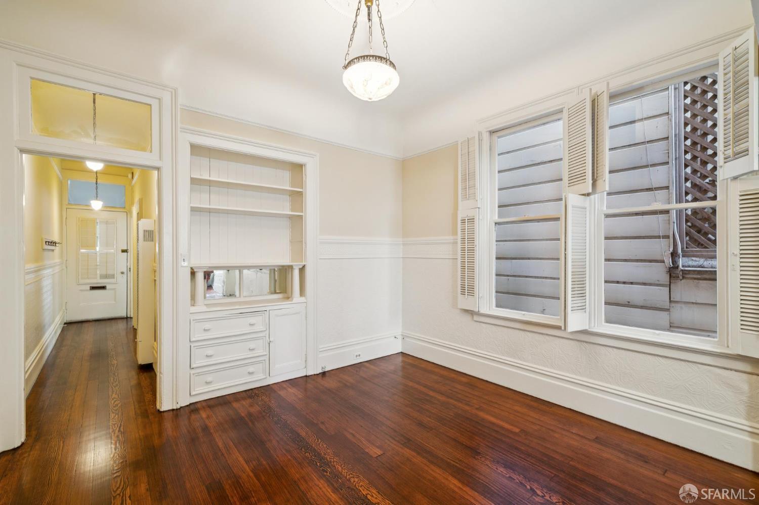 Detail Gallery Image 17 of 30 For 250 Coleridge St #B,  San Francisco,  CA 94110 - 2 Beds | 1 Baths