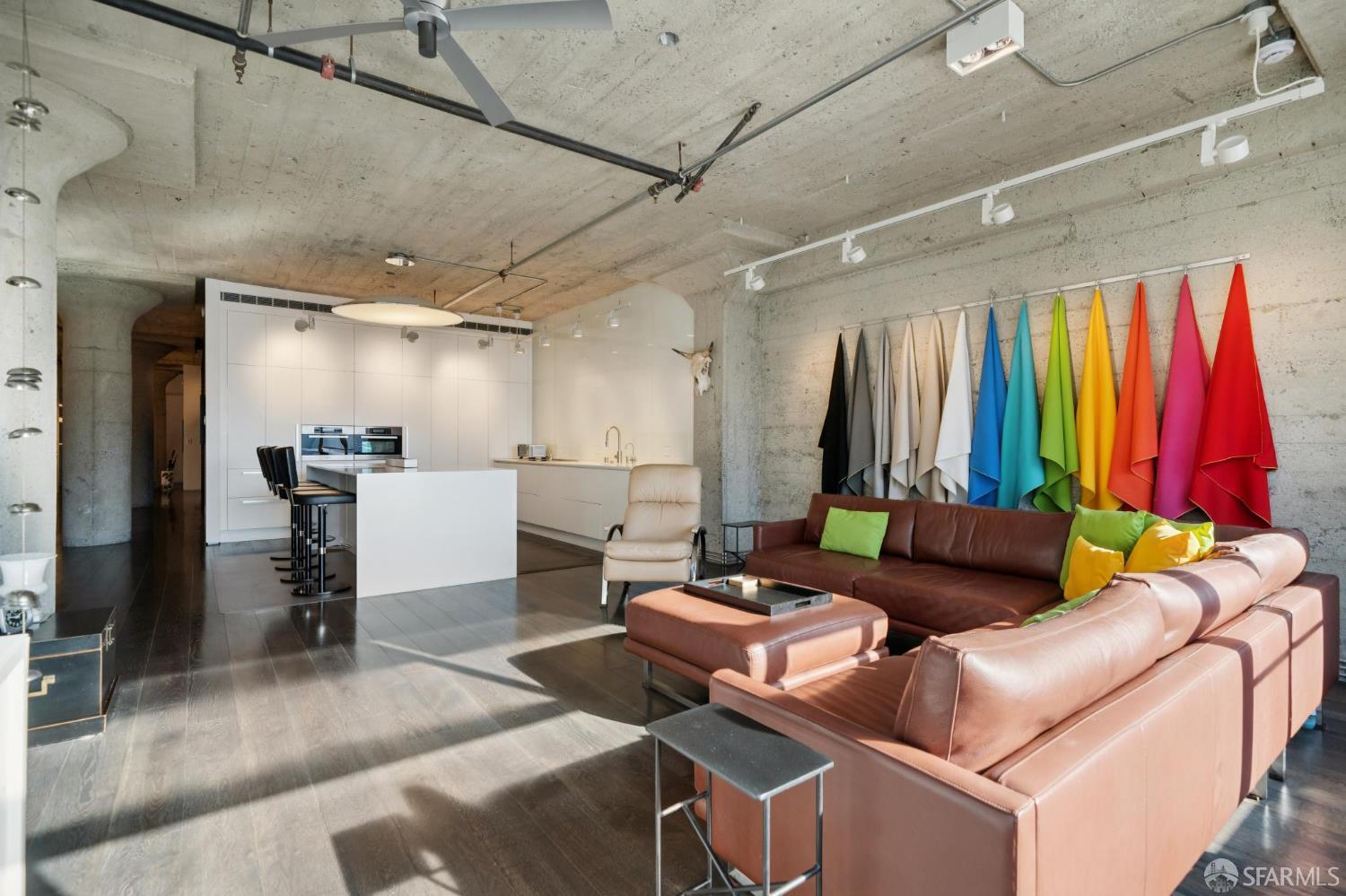 Photo #36: 426099317 Listing: Photo #36