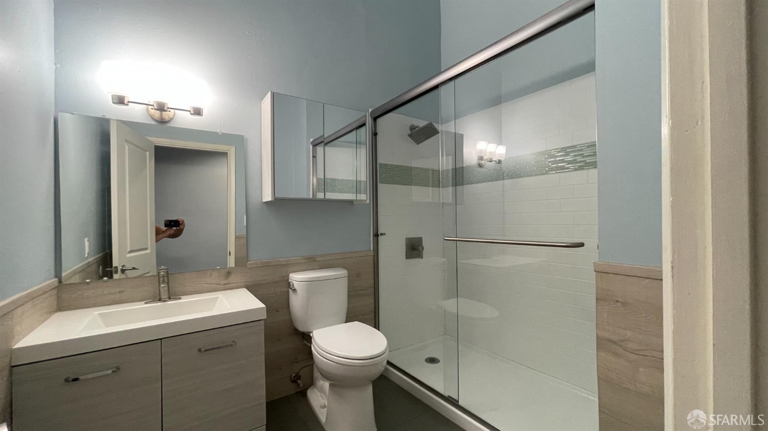 Detail Gallery Image 4 of 6 For 375 12th St #1,  Oakland,  CA 94607 - 2 Beds | 1 Baths