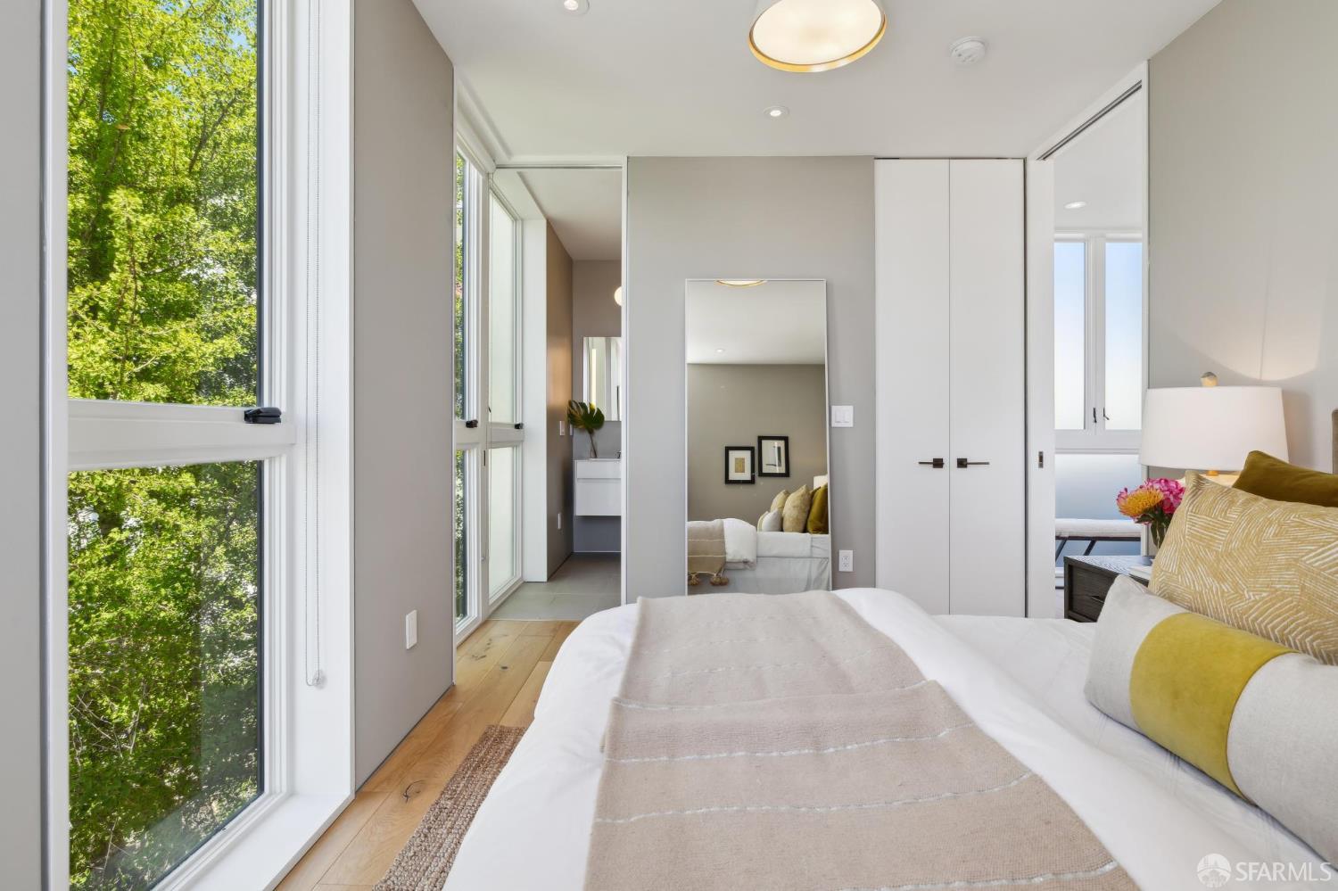 Detail Gallery Image 28 of 93 For 160 Bernard St, San Francisco,  CA 94109 - – Beds | – Baths