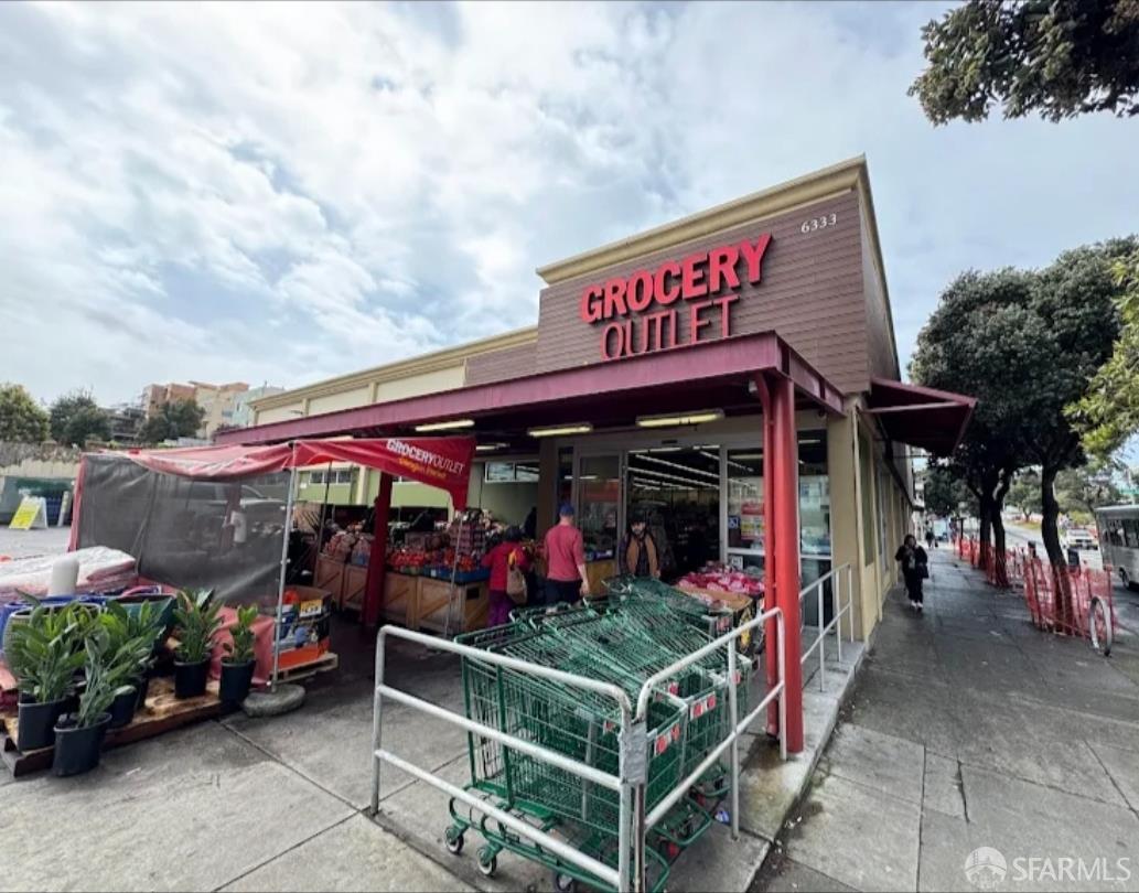 Detail Gallery Image 16 of 17 For 5845 Geary Blvd, San Francisco,  CA 94121 - 2 Beds | 1 Baths