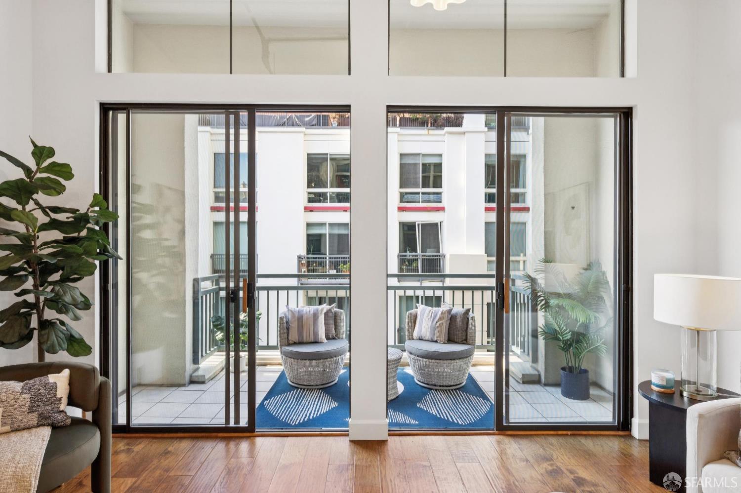 Detail Gallery Image 2 of 19 For 81 Lansing St #310,  San Francisco,  CA 94105 - 1 Beds | 1 Baths