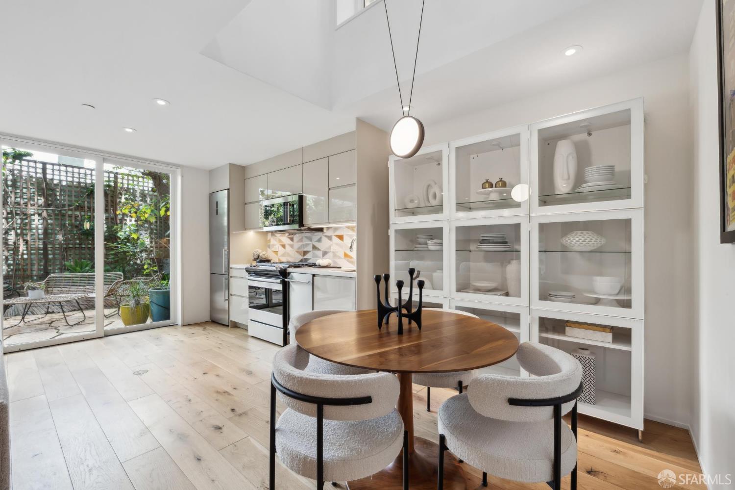 Detail Gallery Image 76 of 93 For 160 Bernard St, San Francisco,  CA 94109 - – Beds | – Baths