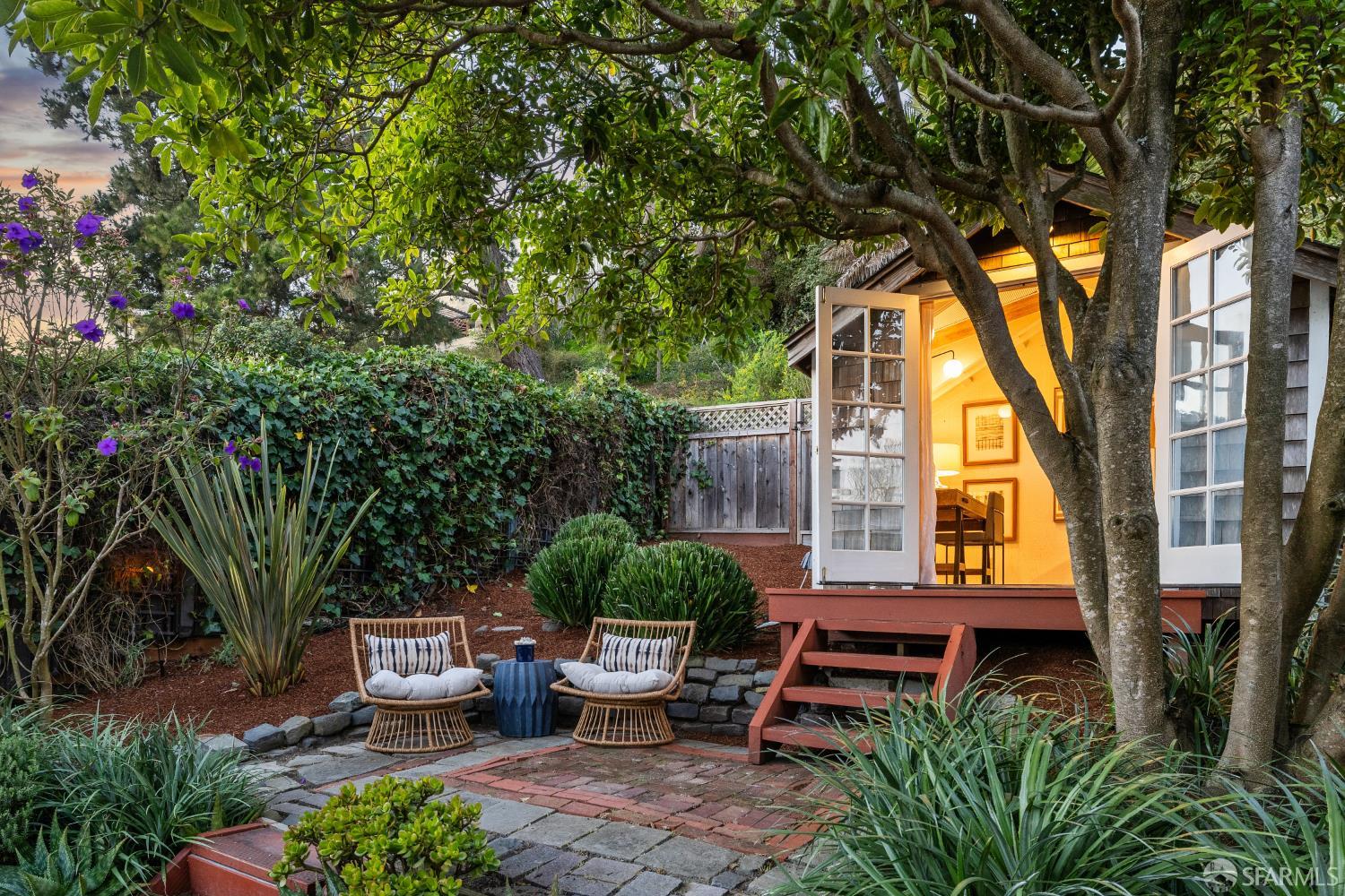 Detail Gallery Image 23 of 45 For 466 Joost Ave, San Francisco,  CA 94127 - 2 Beds | 1 Baths