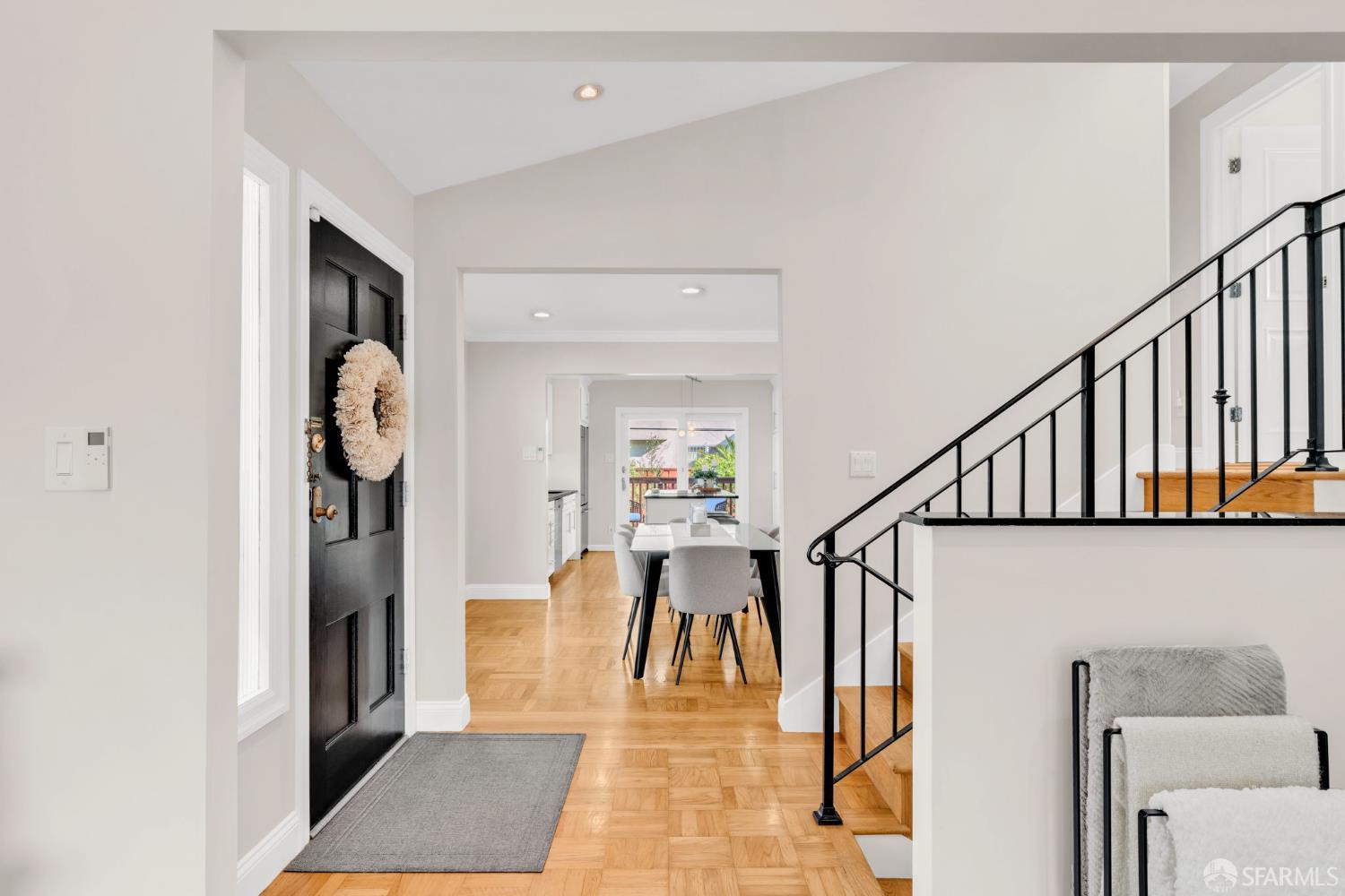 Detail Gallery Image 15 of 70 For 311 Lakeshore Dr, San Francisco,  CA 94132 - 3 Beds | 3 Baths