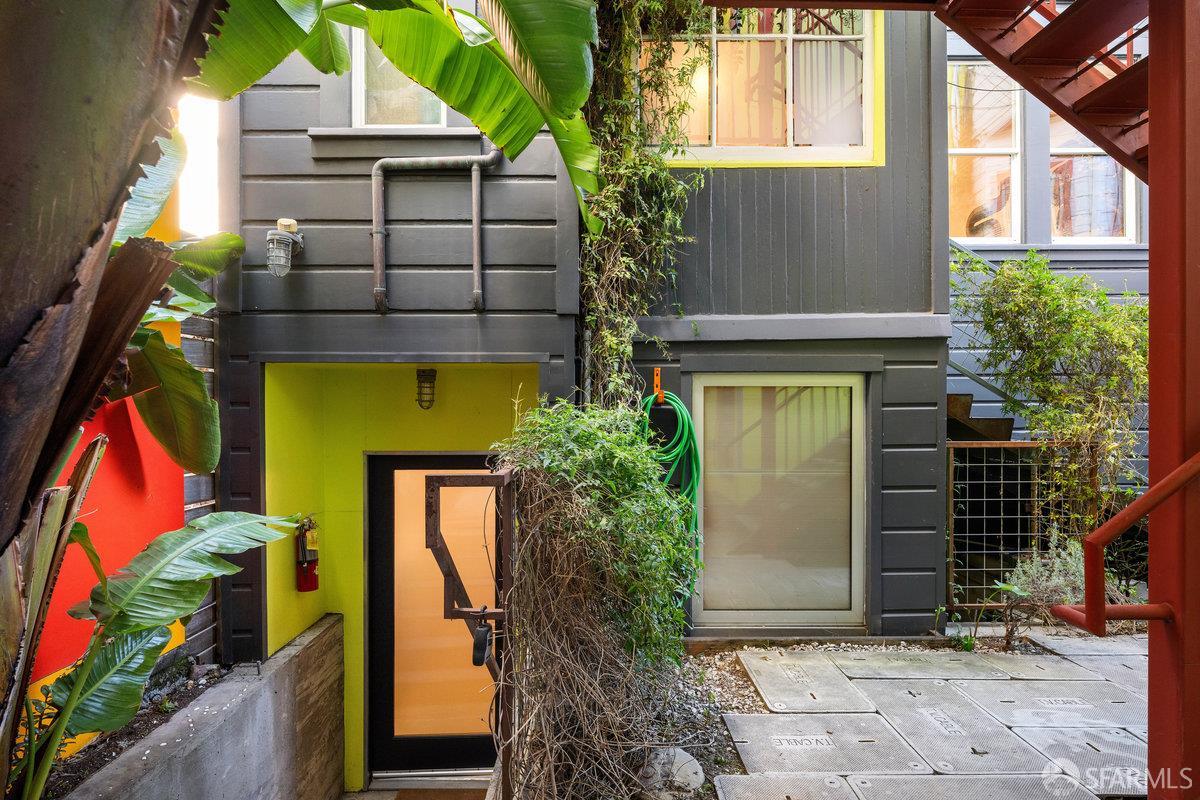 Detail Gallery Image 13 of 13 For 49 Albion St a,  San Francisco,  CA 94103 - 3 Beds | 2 Baths