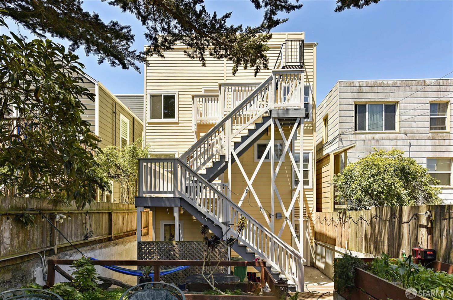 Detail Gallery Image 12 of 24 For 456 11th Ave, San Francisco,  CA 94118 - – Beds | – Baths