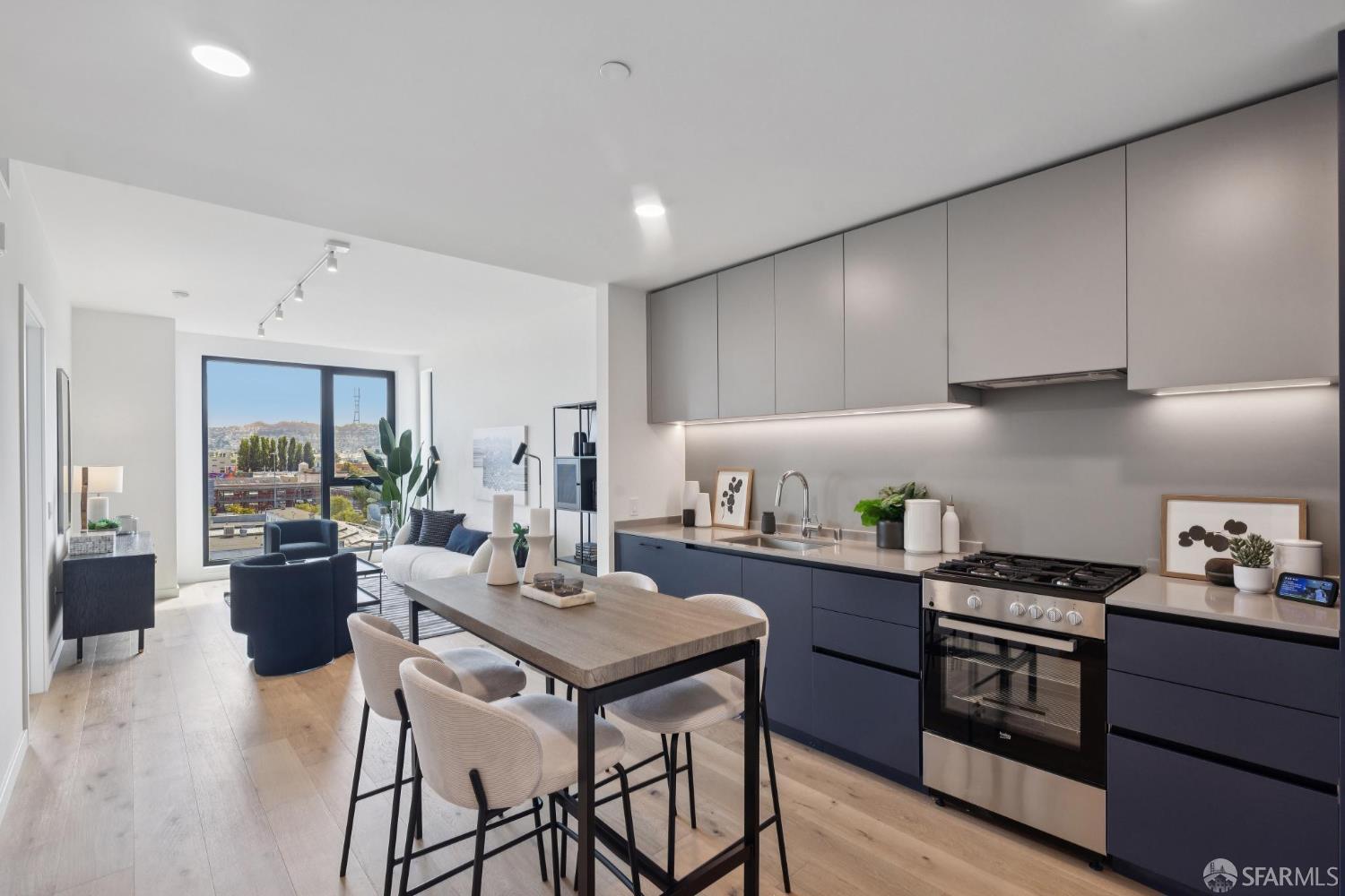 988 Harrison Street Unit: WD7