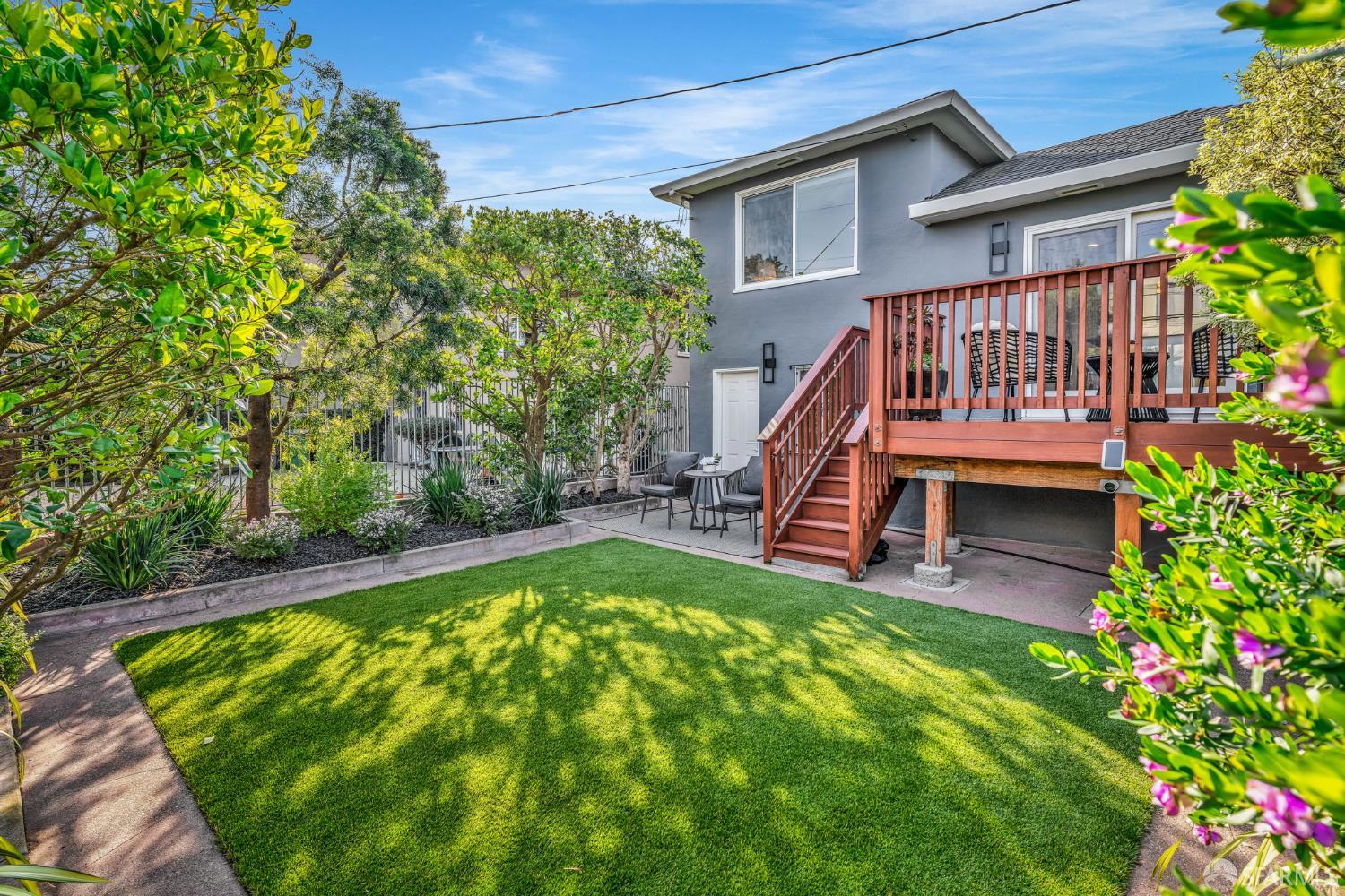 Detail Gallery Image 56 of 70 For 311 Lakeshore Dr, San Francisco,  CA 94132 - 3 Beds | 3 Baths