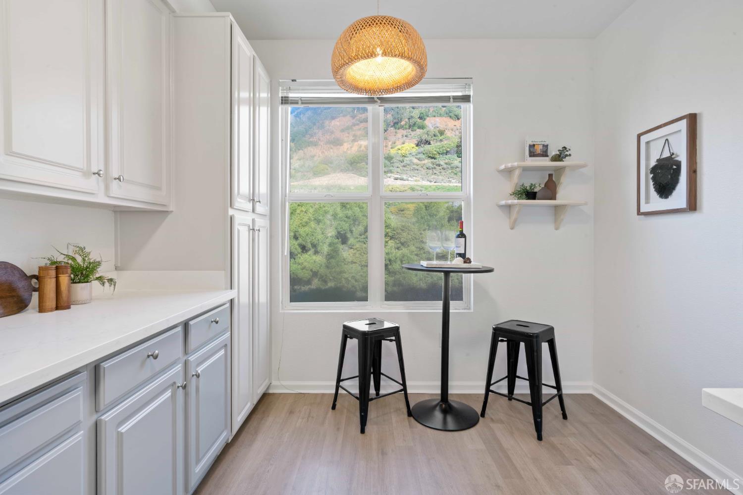 Photo #14: 425090053 Listing: Photo #14