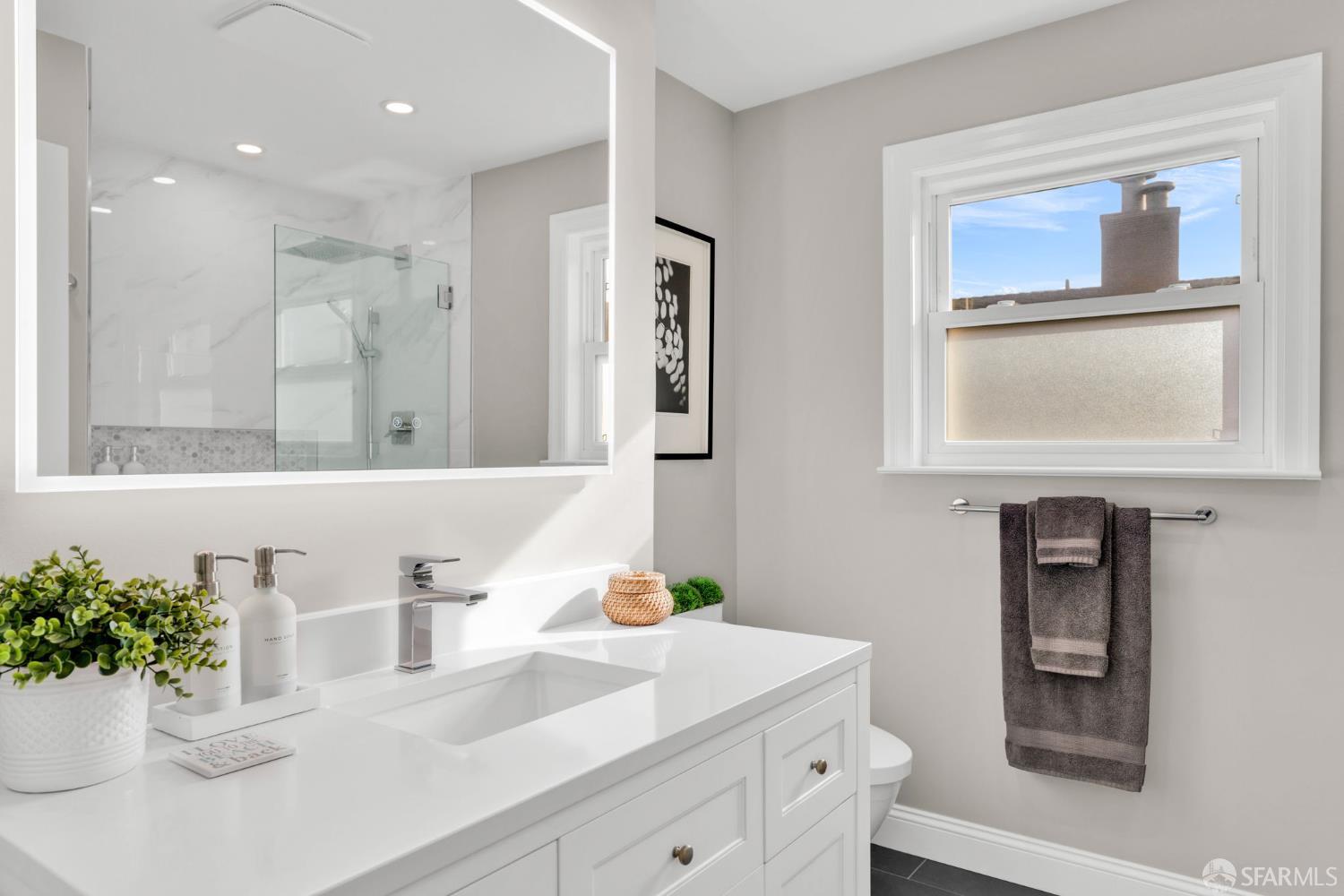 Detail Gallery Image 41 of 70 For 311 Lakeshore Dr, San Francisco,  CA 94132 - 3 Beds | 3 Baths