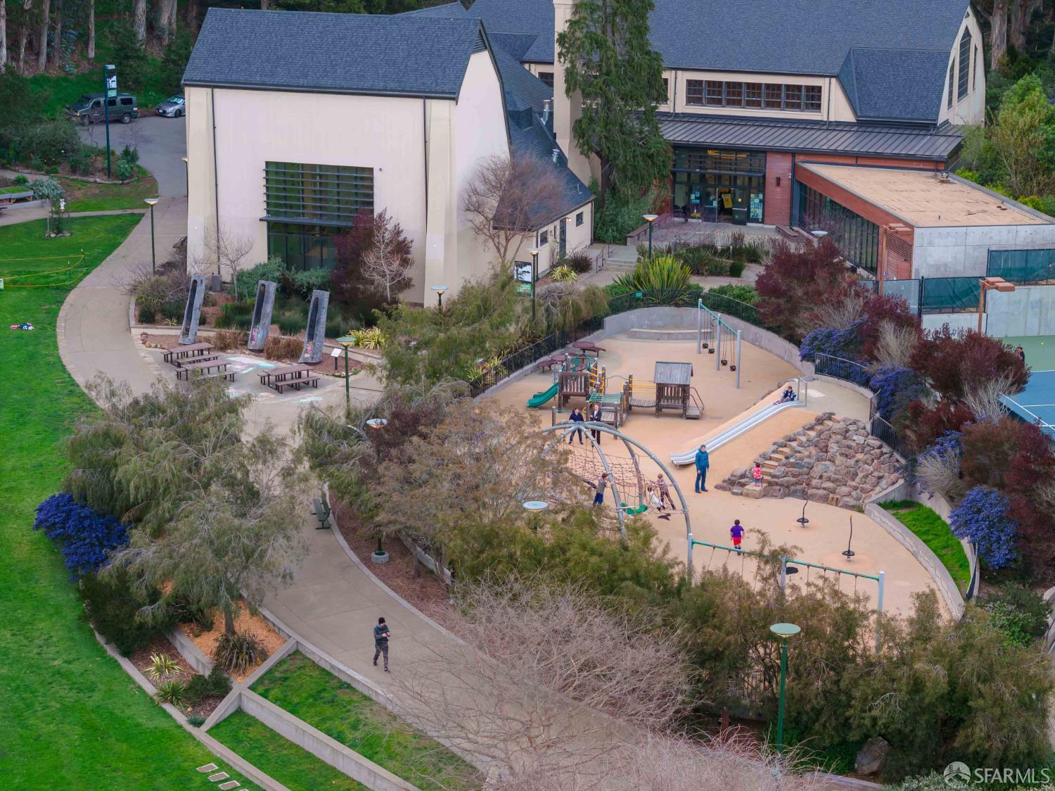 Detail Gallery Image 33 of 45 For 466 Joost Ave, San Francisco,  CA 94127 - 2 Beds | 1 Baths