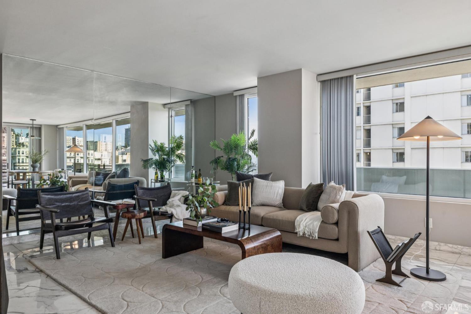 Detail Gallery Image 4 of 14 For 1388 Gough St #908,  San Francisco,  CA 94109 - 2 Beds | 2 Baths