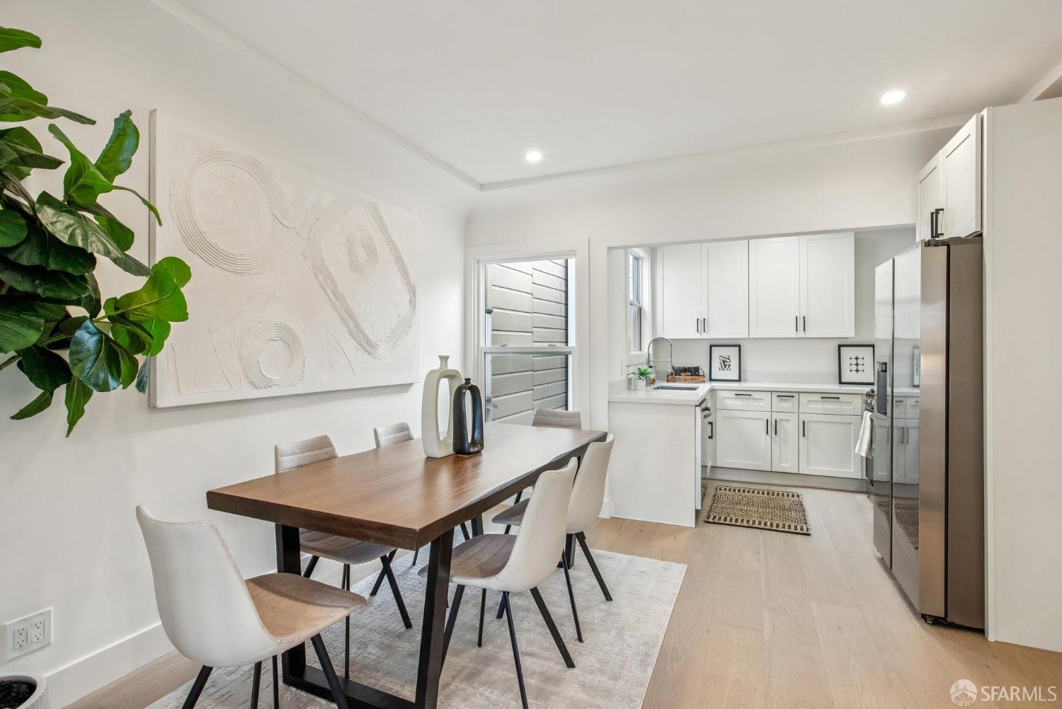 Detail Gallery Image 7 of 34 For 1171 Capitol Ave, San Francisco,  CA 94112 - 3 Beds | 2/1 Baths