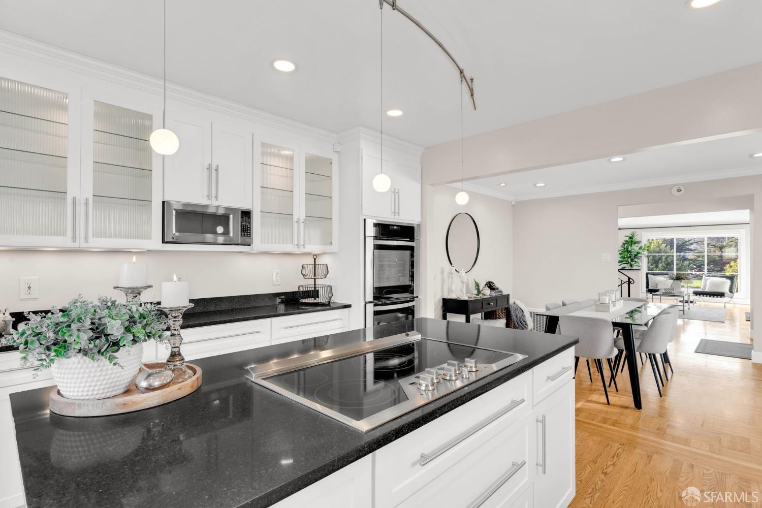 Detail Gallery Image 26 of 70 For 311 Lakeshore Dr, San Francisco,  CA 94132 - 3 Beds | 3 Baths