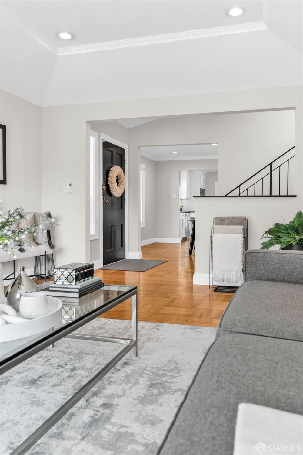 Detail Gallery Image 14 of 70 For 311 Lakeshore Dr, San Francisco,  CA 94132 - 3 Beds | 3 Baths