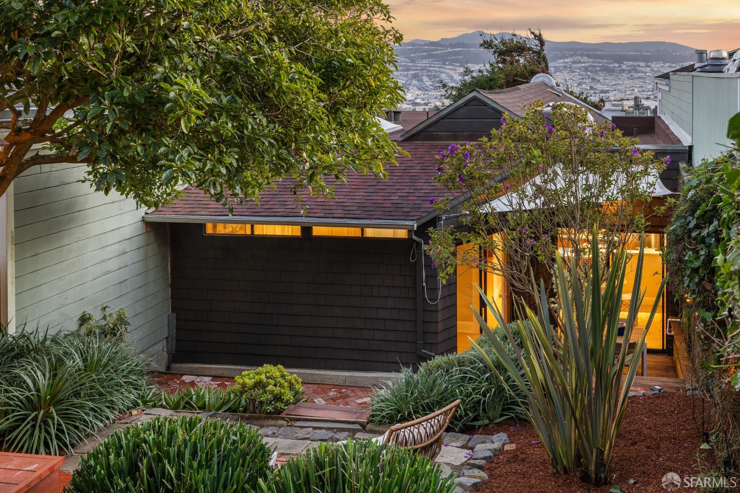 Detail Gallery Image 28 of 45 For 466 Joost Ave, San Francisco,  CA 94127 - 2 Beds | 1 Baths