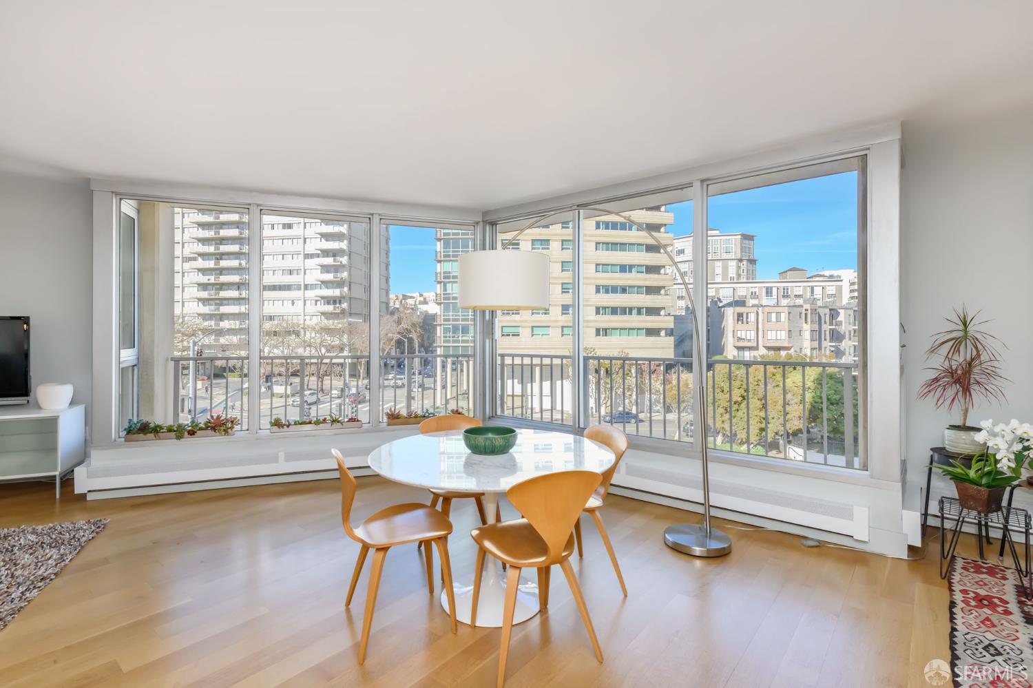 Photo #5: 426099515 Listing: Photo #5