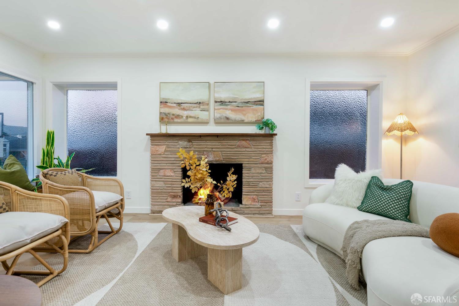 Detail Gallery Image 9 of 46 For 315 Hazelwood Dr, South San Francisco,  CA 94080 - 3 Beds | 2 Baths