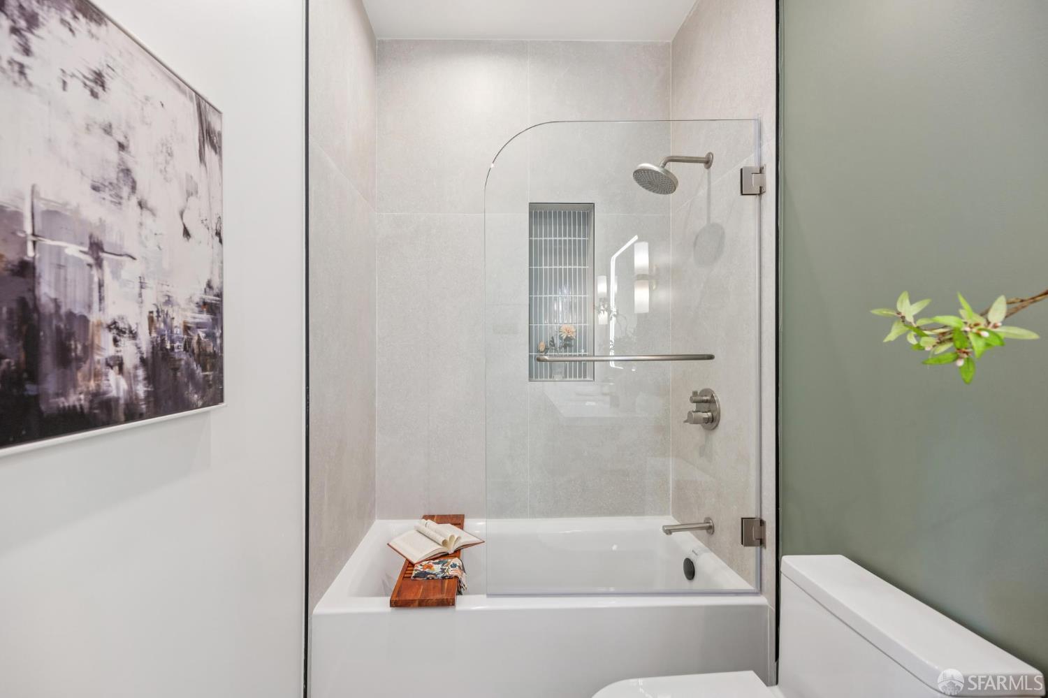 Detail Gallery Image 52 of 99 For 382 Lisbon St, San Francisco,  CA 94112 - 3 Beds | 4/1 Baths