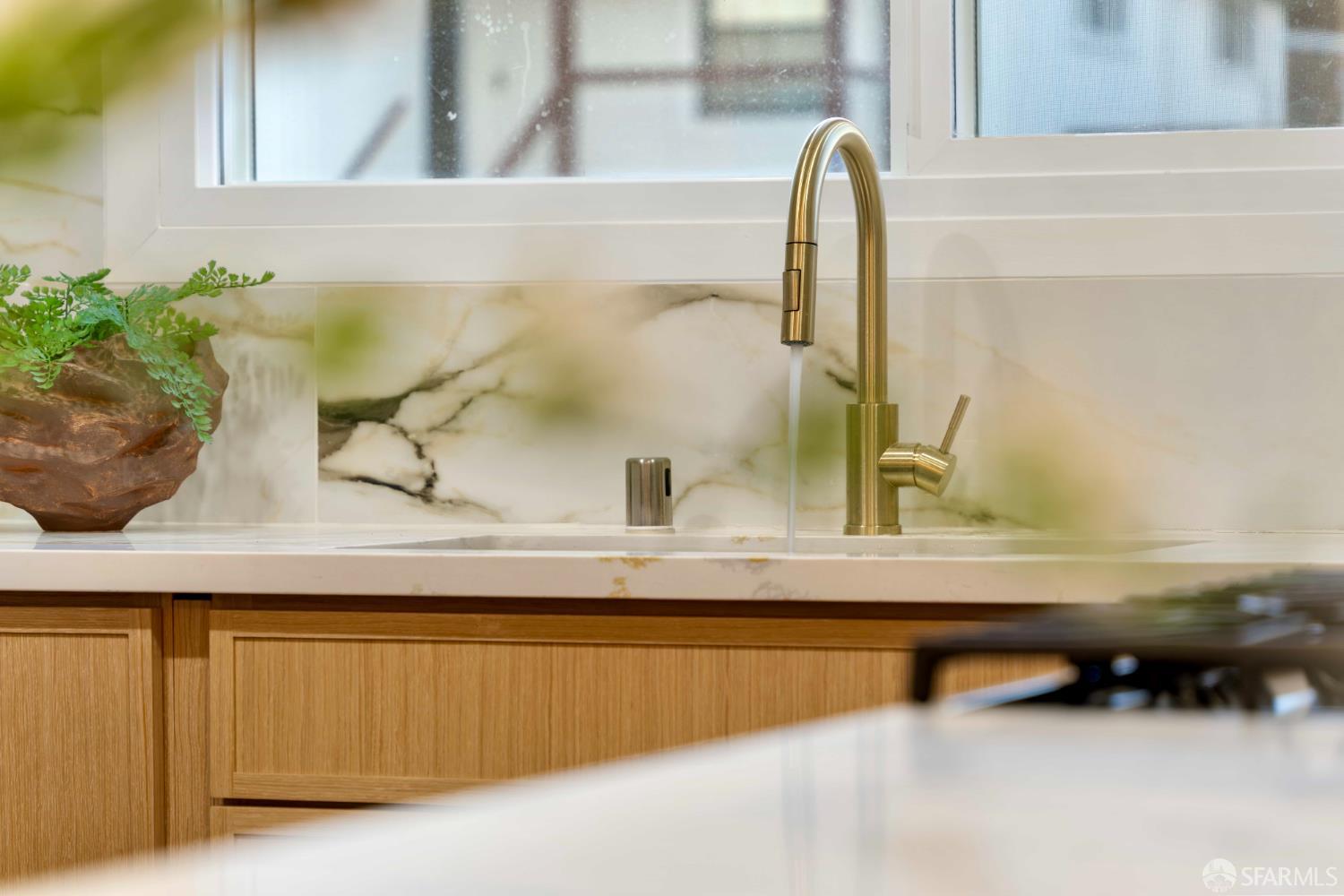 Detail Gallery Image 20 of 46 For 315 Hazelwood Dr, South San Francisco,  CA 94080 - 3 Beds | 2 Baths