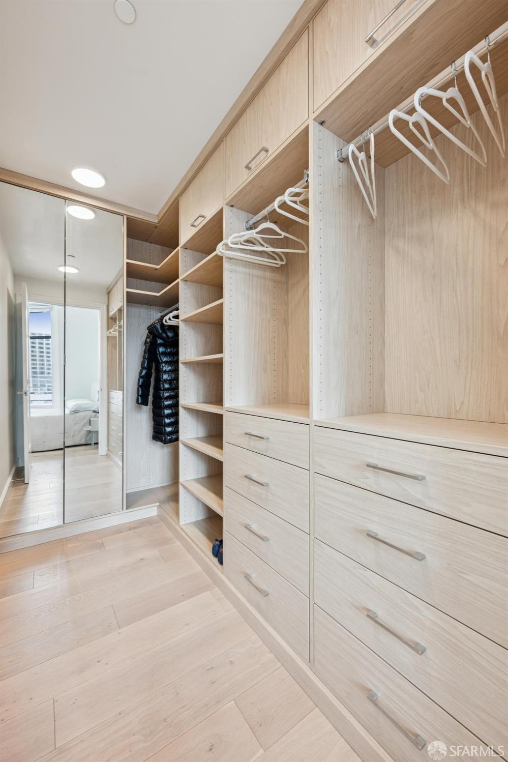 Photo #55: 426099632 Listing: Photo #55