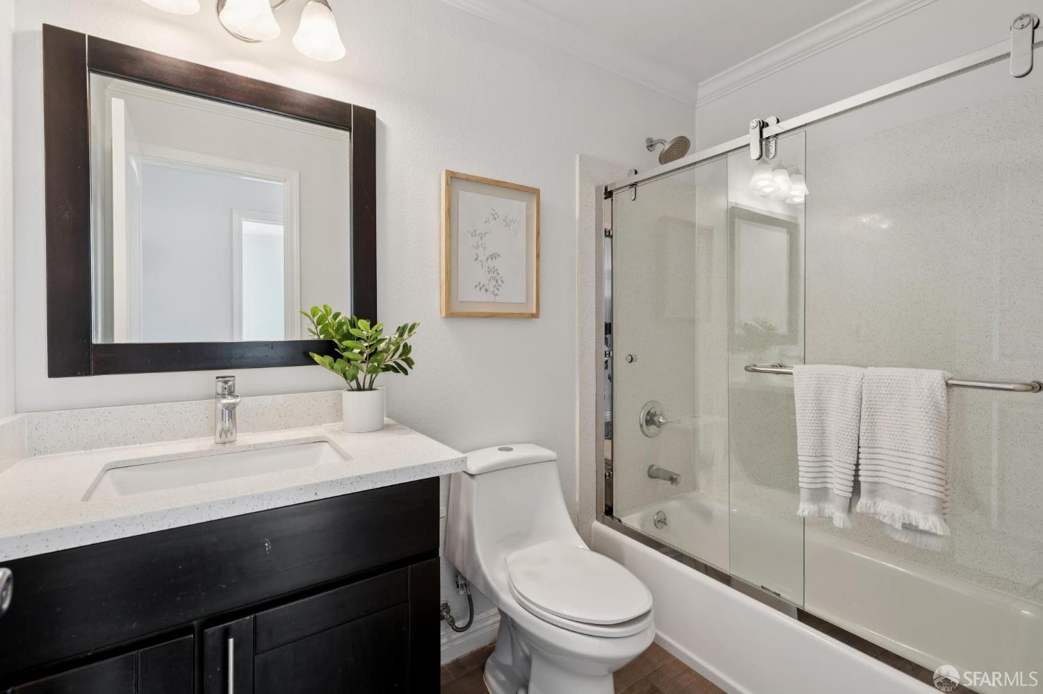 Detail Gallery Image 19 of 29 For 2379 Geraldine Dr, Pleasant Hill,  CA 94523 - 4 Beds | 3 Baths