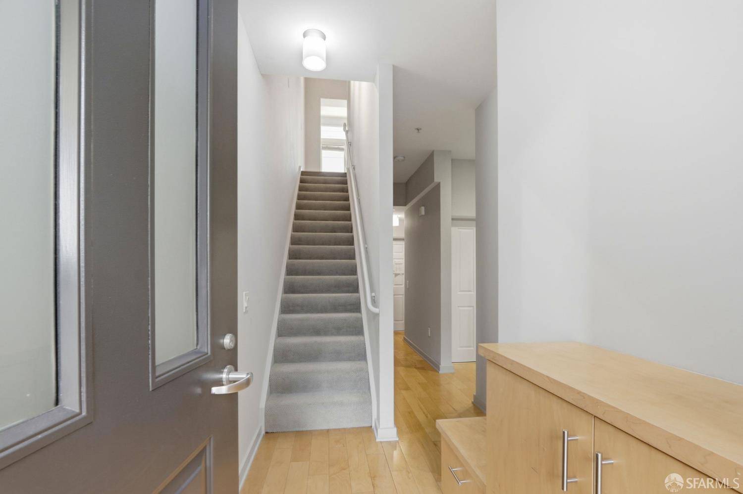 Detail Gallery Image 7 of 63 For 25 S 3rd St #118,  San Jose,  CA 95113 - 3 Beds | 3 Baths