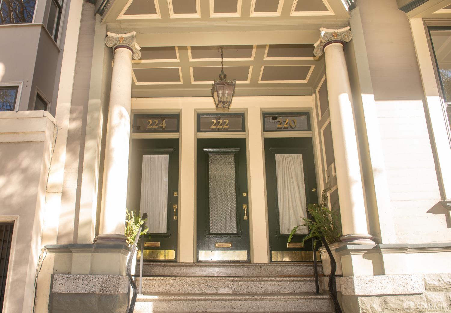 Detail Gallery Image 45 of 46 For 220 Scott St, San Francisco,  CA 94117 - 3 Beds | 1 Baths