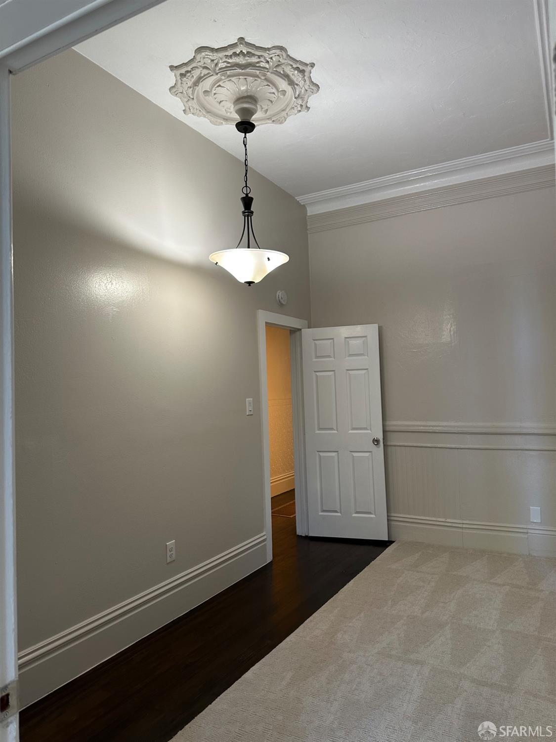 Detail Gallery Image 7 of 10 For 1202 Treat Ave, San Francisco,  CA 94110 - 2 Beds | 2 Baths